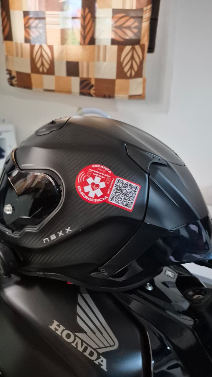 Casco Honda con chip NFC
